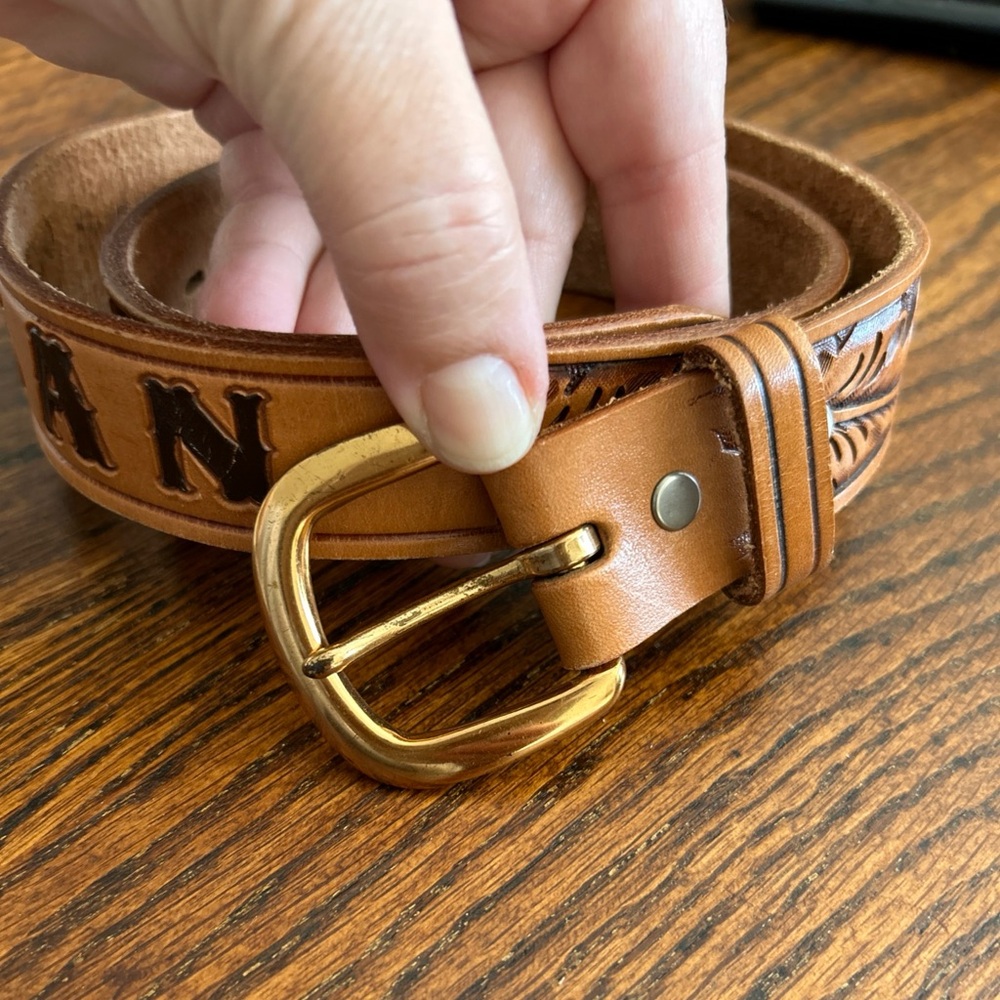 Vtg Chambers Sz 28 Tooled Oak Acorn Leaves Leather “Susan” Western Belt Brown